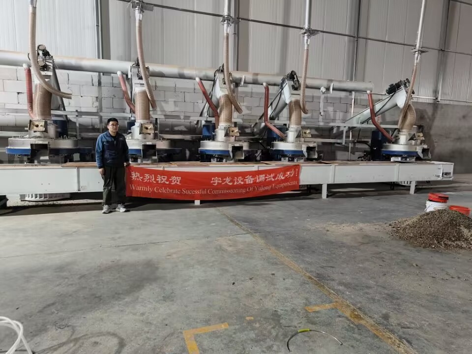 XGJ560颗粒机生产线时产9-12吨